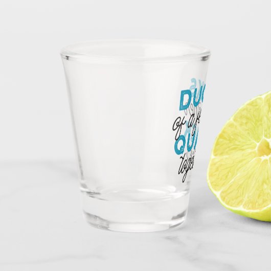 キュートダックおもしろいスプンス引用文デザイン ショットグラス (左)