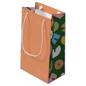 キュートチョオトレイン子供の誕生日パーティー抱き枕 スモールペーパーバッグ (裏面アングル)