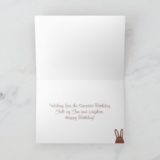 キュートチョコレートバニーとイースターエッグ誕生日 カード (内部)