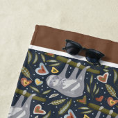 キュートナマズ名前をカスタムするモノグラム ビーチタオル (インサイチュ)