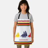 キュートネイビーブルーレッドイエローセーリングボートストライプ航海の エプロン (インサイチュ)