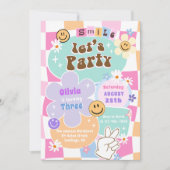 キュートハピー顔スマイルグルーヴィ市松模様に誕生日 招待状 (正面)