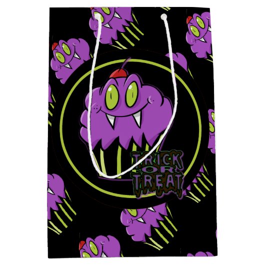 キュートハロウィーンパープルヴァンパイアカップケーキ抱き枕 ミディアムペーパーバッグ (正面)