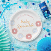 キュートパステルピンク&ブルードーナツベビー散布機 ペーパープレート (パーティー)