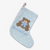 キュートパステルブルーリボンスイートテディベア男の赤ちゃん スモールクリスマスストッキング (正面 (吊り時))