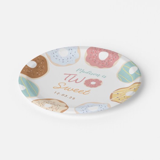 キュートパモダンステルドーナツスウィート誕生日 ペーパープレート (アングル)