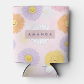 キュートパーソナライズされたパステルデイジーフラワー 缶クーラー (正面)