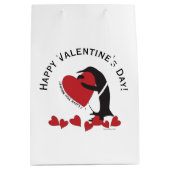 キュートパーソナライズされたペンギンおもしろいハッピーバレンタイン ミディアムペーパーバッグ (正面)