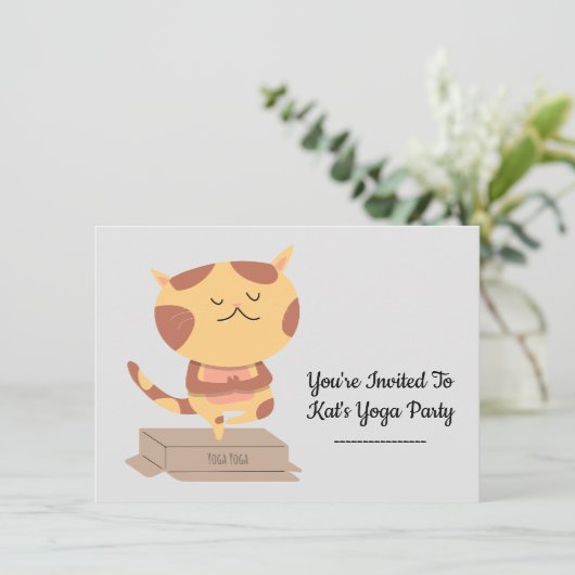 キュートパーソナライズされたヨガキャットテーマ招待状 招待状 (スタンド正面)