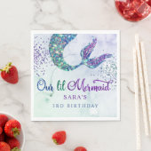 キュートパープルグリーンモダングリッターマーメイド誕生日 スタンダードランチョンナプキン (インサイチュ)