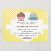 キュートヒュースティッシュ&ボウカップケーキジェンダーリビール招待状 招待状 (正面/裏面)