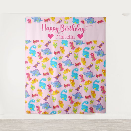 キュートピガーリーンクカラフル恐竜テーマ誕生日 タペストリー (正面)