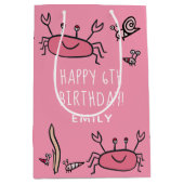 キュートピンクカニシーアニマルズガールハッピーバースデー ミディアムペーパーバッグ (正面)