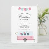 キュートピンクキャンピングハッピーキャンパー誕生日 招待状 (スタンド正面)