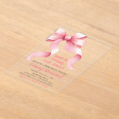 キュートピンクコケットボウブライダルシャワー アクリル招待状 (レイダウン)