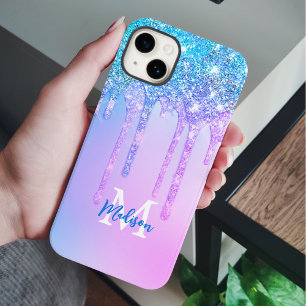 キュートピンクブルーユニコーングリッタードリップスモノグラム iPhone 15ケース