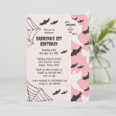 キュートピンクホラーワンハロウィーン誕生日招待状 招待状 (スタンド正面)