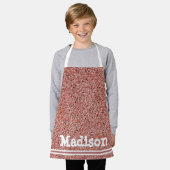 キュートピンクローズ金ゴールドグリッターガパーソナライズされたールズ エプロン (着用した状態)