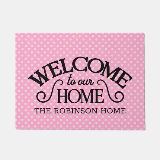 キュートピンク水玉模様ウェルカムホームカスタム ドアマット (正面)