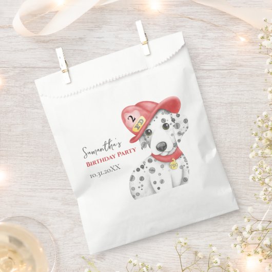 キュートファイアーファイターダルマチア子供の誕生日 フェイバーバッグ (クリップ留めされた状態)