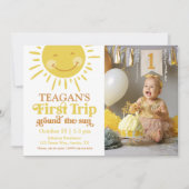 キュートファーストのまわりにトリップザサンファースト誕生日 招待状 (正面)