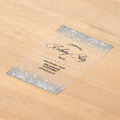 キュートフェイクシルバーグリッターモノグラム誕生日 アクリル招待状 (レイダウン)