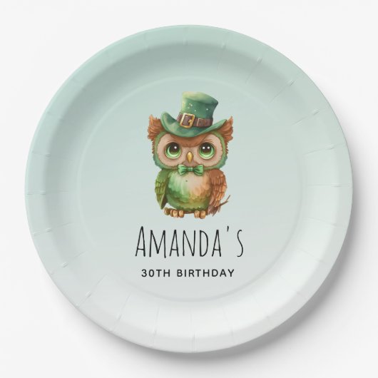 キュートフクロウinグリーントップハット誕生日 ペーパープレート (正面)