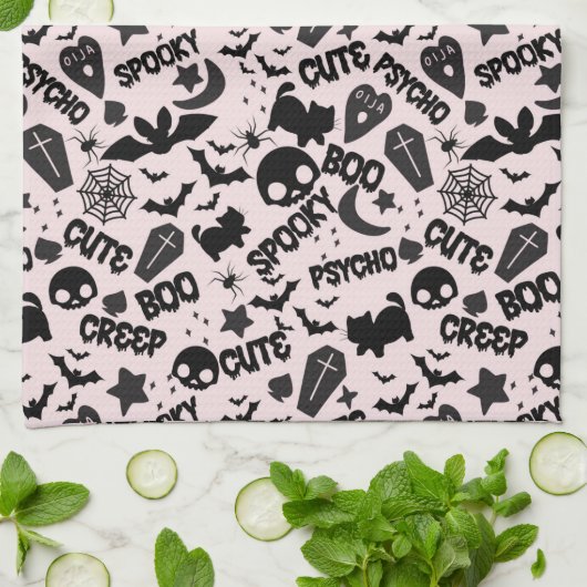 キュートブサイコ不気味ピンクおもしろいハロウィーン キッチンタオル (折り畳み)