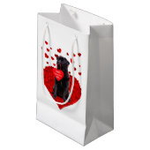 キュートブラックパグの願いハッピーバレンタインデー スモールペーパーバッグ (正面アングル)