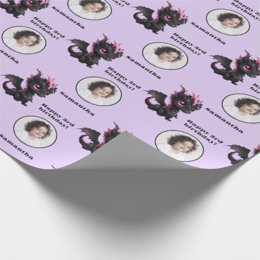 キュートブラックパープルチビ(小さくかわいく書いた感じ)ドラゴンカスタムフォト文字 ラッピングペーパー (角)