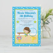 キュートブルネットガールギムナスト子供の誕生日 招待状 (スタンド正面)