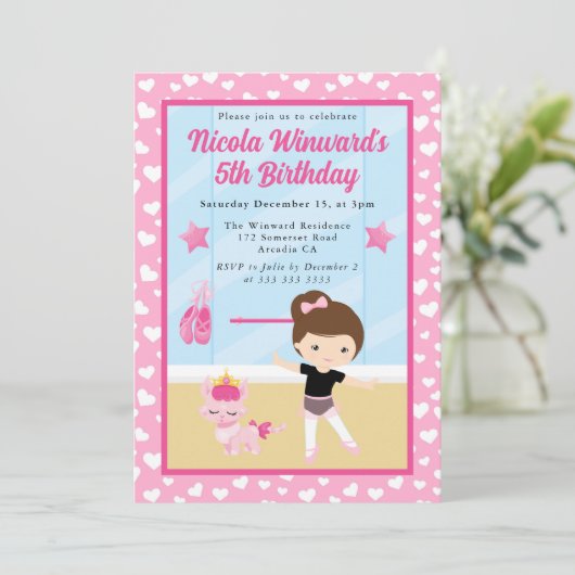 キュートブルネットガールバレリーナ子供の誕生日 招待状 (スタンド正面)