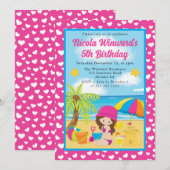 キュートブルネットヘアードガールビーチ子供の誕生日 招待状 (正面/裏面)