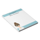 キュートブルネット先生女性とカスタム文字 ノートパッド (アングル)