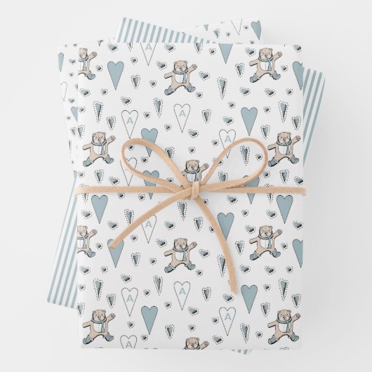 キュートブルーテディベア&ハート男の赤ちゃんイニシャル ラッピングペーパーシート (インサイチュ)