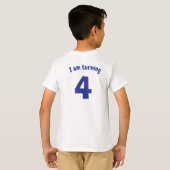 キュートブルードラゴン誕生日Tシャツ Tシャツ (裏面フル)