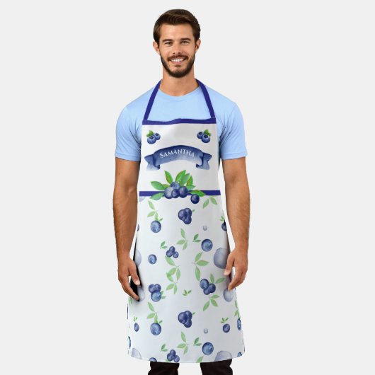 キュートブルーベリーフルーツデザインパーソナライズされた名 エプロン (着用した状態)
