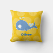 キュートブルーホエールドットおもしろい子供部屋デコール男の赤ちゃん クッション (正面)