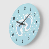 キュートブルー男の赤ちゃん足イラストレーション ラージ壁時計 (傾斜)