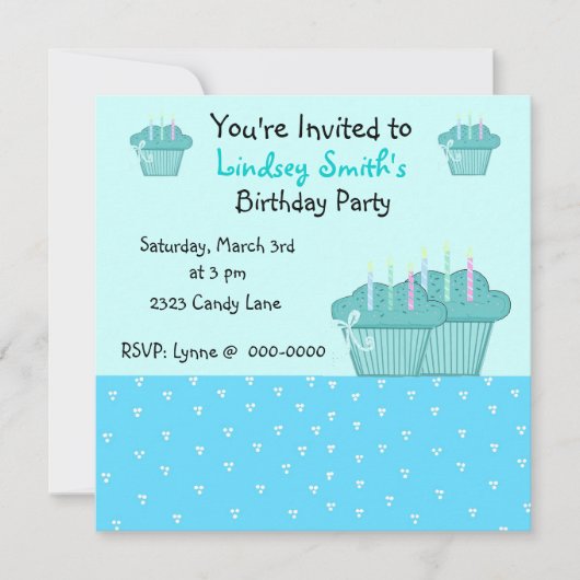 キュートブルー誕生日カップケーキ招待状 招待状 (正面)