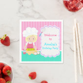 キュートブロンドガールベーキングバースデーパーティー スタンダードカクテルナプキン (インサイチュ)