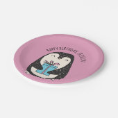 キュートペンギンピンクパーソナライズされた誕生日 ペーパープレート (アングル)