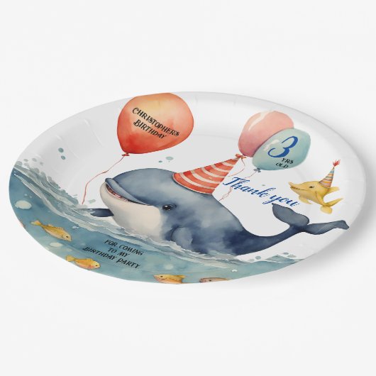 キュートホエールボーイズパーソナライズされた誕生日ありがとう ペーパープレート (アングル)