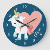 キュートホワイトユニコーンピンクハートパーソナライズされた子供部屋 ラージ壁時計 (正面)