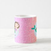 キュートマーメイドレインボーパーソナライズされたグリッター コーヒーマグカップ (中央)