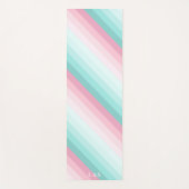キュートミントグリーンと赤面ピンクディアゴナルストライプ ヨガマット (正面)