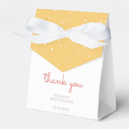 キュートモダンイエローワイルドワンスロスベビーシャワー フェイバーボックス (正面サイド)