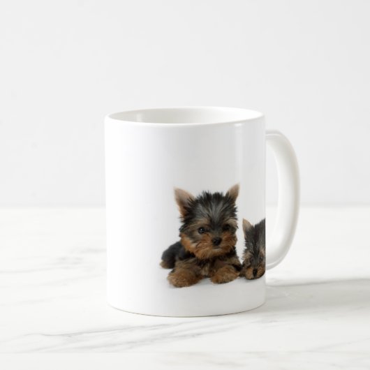 キュートヨークシャーテリアの子犬 コーヒーマグカップ (正面右)