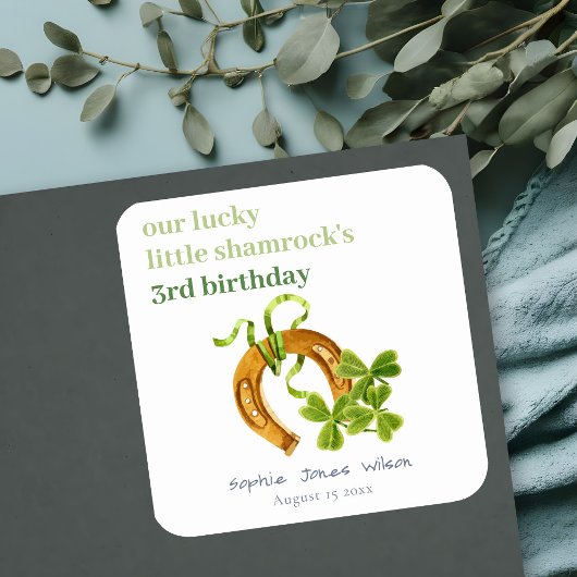キュートラッキーシャムロックサンパトリックの日子供の誕生日 スクエアシール