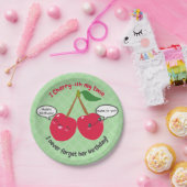 キュートレッドさくらんぼかわいいツインズ誕生日 ペーパープレート (パーティー)